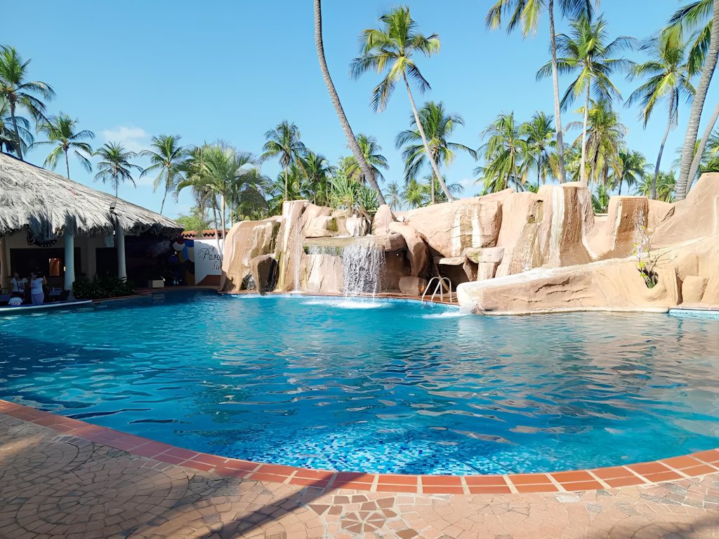 Paradise Inn